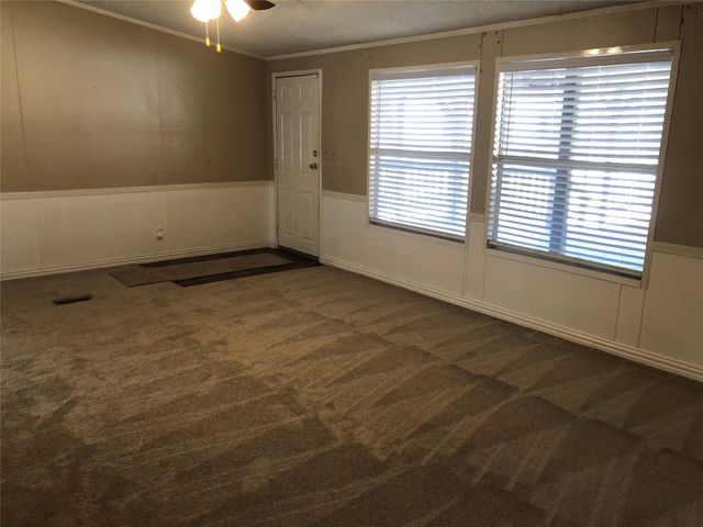 22765 Hudson, New Caney, TX 77357