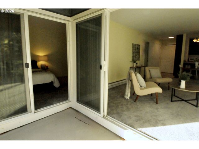 4418 Sw DICKINSON St 43, Portland, OR 97219