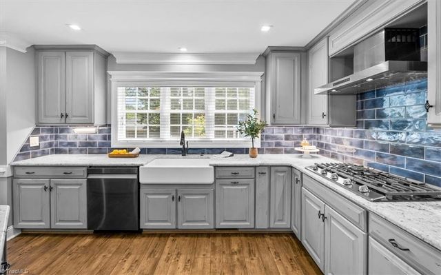 403 O'Neill Drive, Jamestown, NC 27282