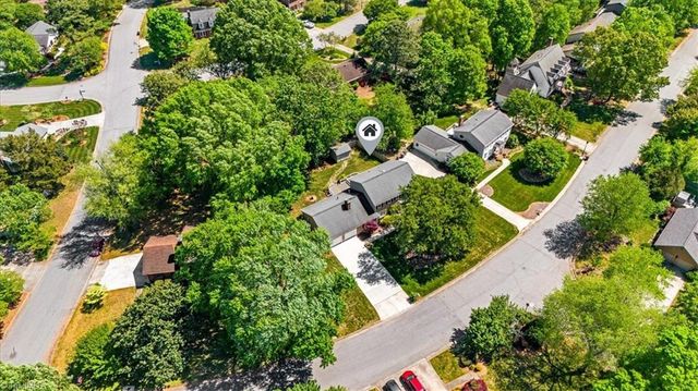 403 O'Neill Drive, Jamestown, NC 27282
