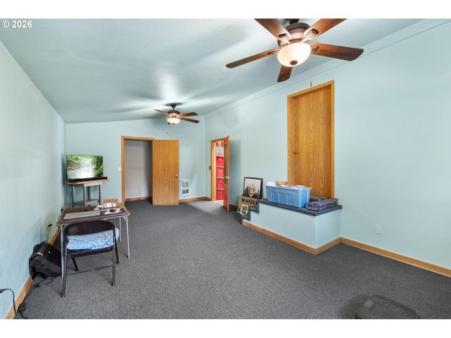 2902 Ne 252ND Ave, Camas, WA 98607