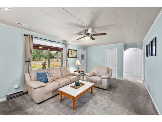 2902 Ne 252ND Ave, Camas, WA 98607