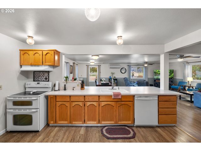 2902 Ne 252ND Ave, Camas, WA 98607