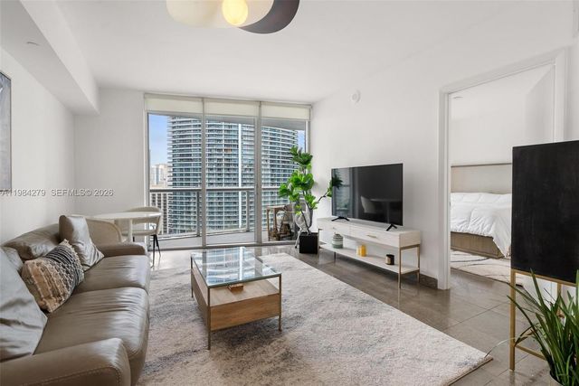 465 Brickell Ave 2604, Miami, FL 33131