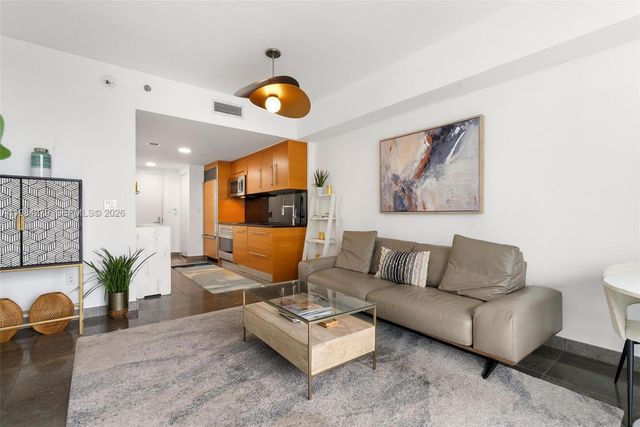 465 Brickell Ave 2604, Miami, FL 33131