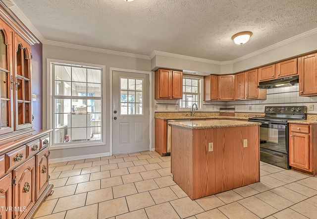 193 West Harmony Acres Drive, Jonesborough, TN 37659