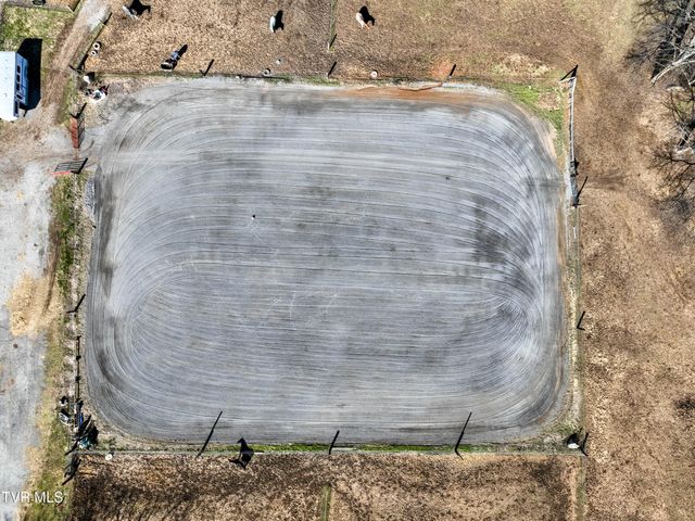 193 West Harmony Acres Drive, Jonesborough, TN 37659