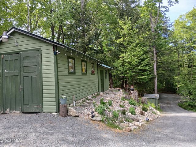 141 River Road, Benson, NY 12134