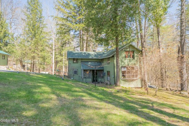 141 River Road, Benson, NY 12134