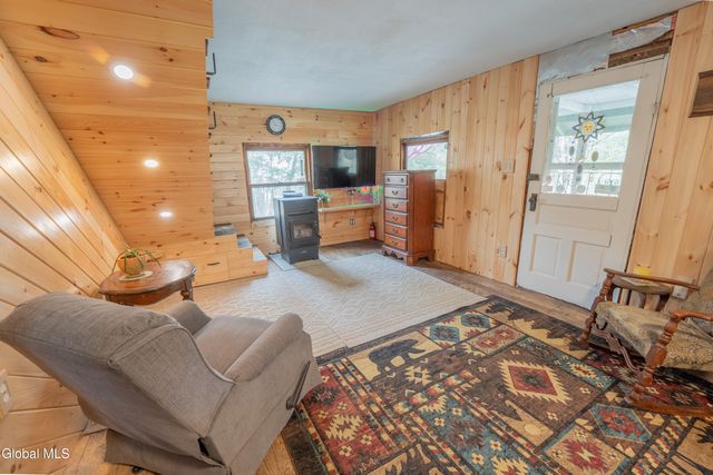 141 River Road, Benson, NY 12134