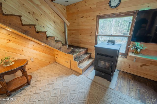 141 River Road, Benson, NY 12134