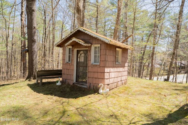 141 River Road, Benson, NY 12134