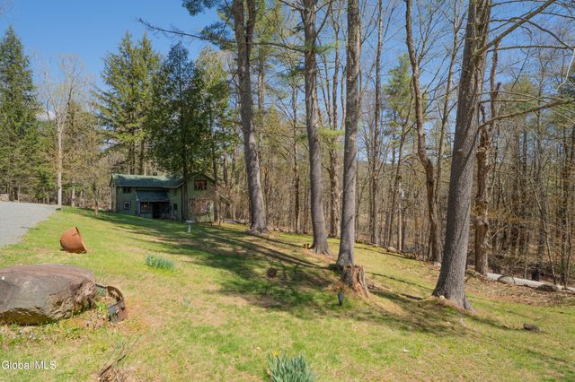 141 River Road, Benson, NY 12134