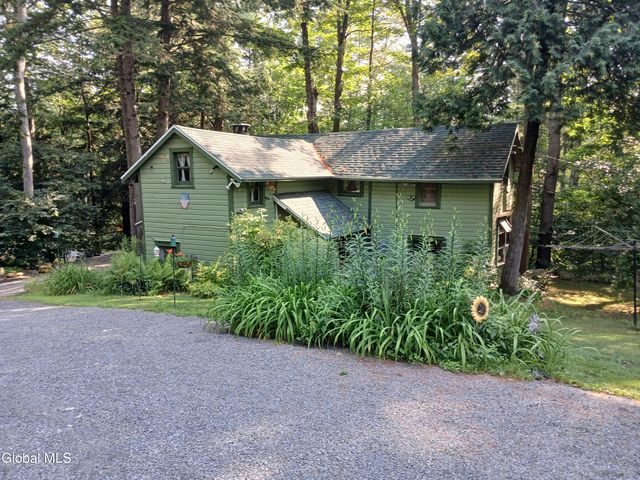 141 River Road, Benson, NY 12134
