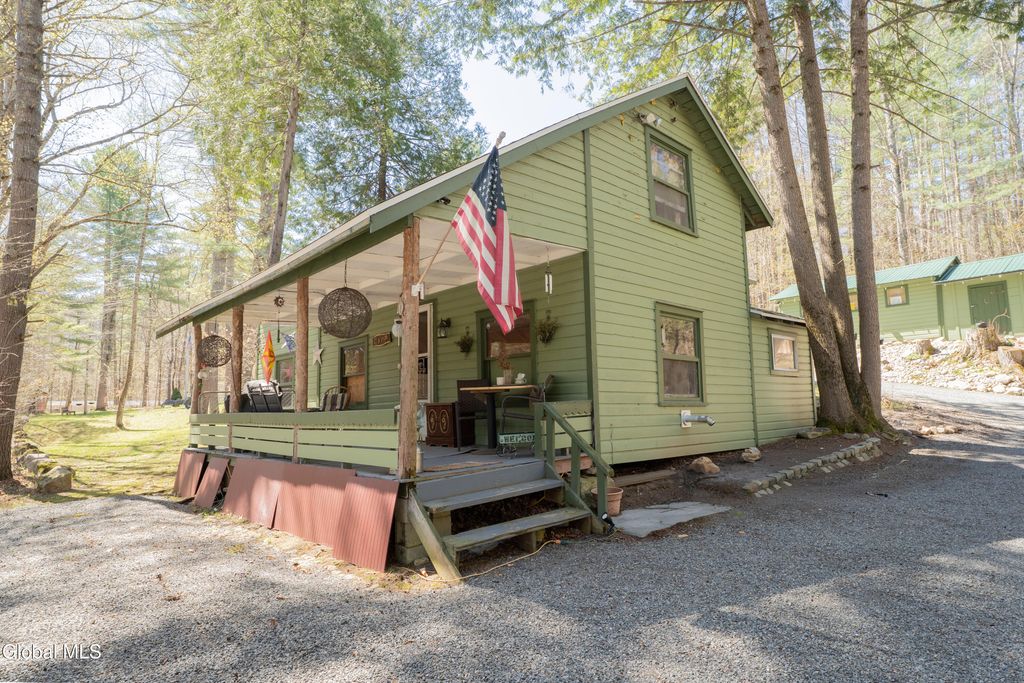 141 River Road, Benson, NY 12134