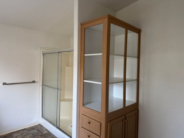 1333 Carlson Drive, Medford, OR 97501