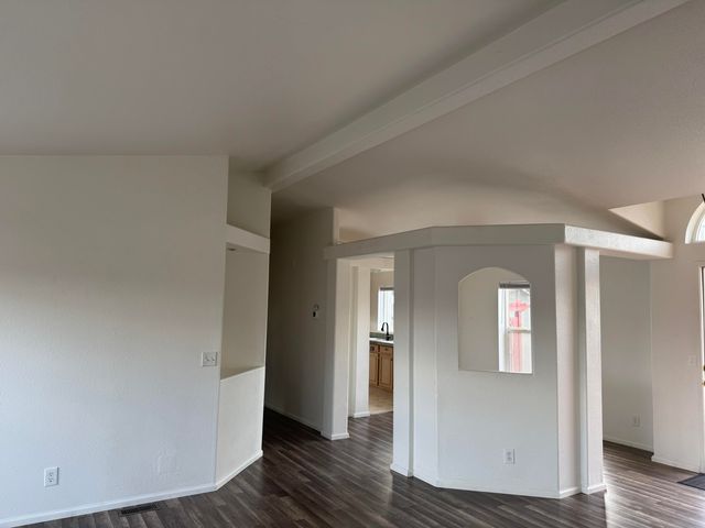 1333 Carlson Drive, Medford, OR 97501