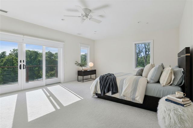 89 Old Canoe Place Road, Hampton Bays, NY 11946