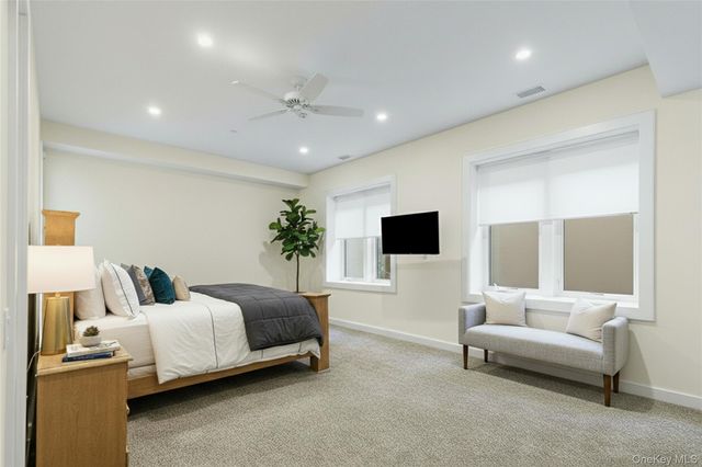 89 Old Canoe Place Road, Hampton Bays, NY 11946