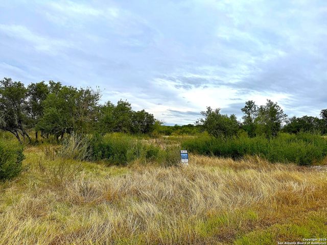 261 Grand Ranch, Hondo, TX 78861