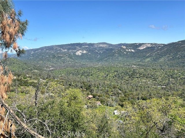 29290 Larkspur Road, Tollhouse, CA 93667