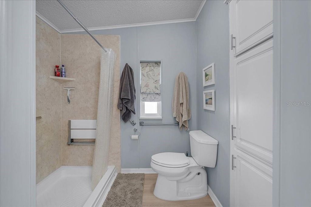 Image 19 of property listing at 27110 JONES LOOP RD 295, Punta Gorda, FL 33982