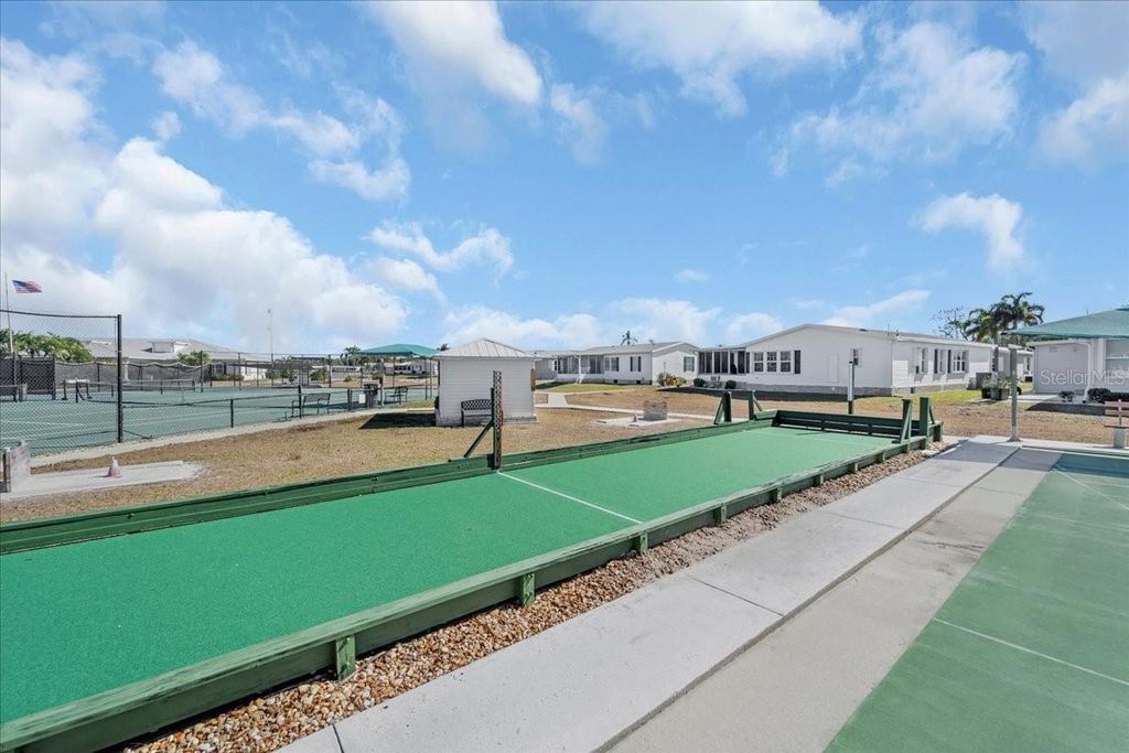 Image 34 of property listing at 27110 JONES LOOP RD 295, Punta Gorda, FL 33982