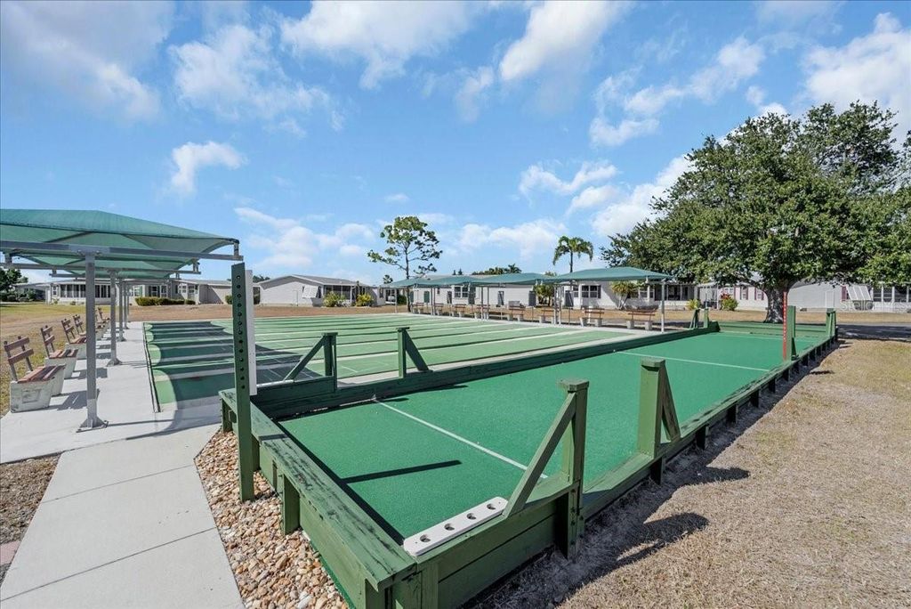 Image 35 of property listing at 27110 JONES LOOP RD 295, Punta Gorda, FL 33982