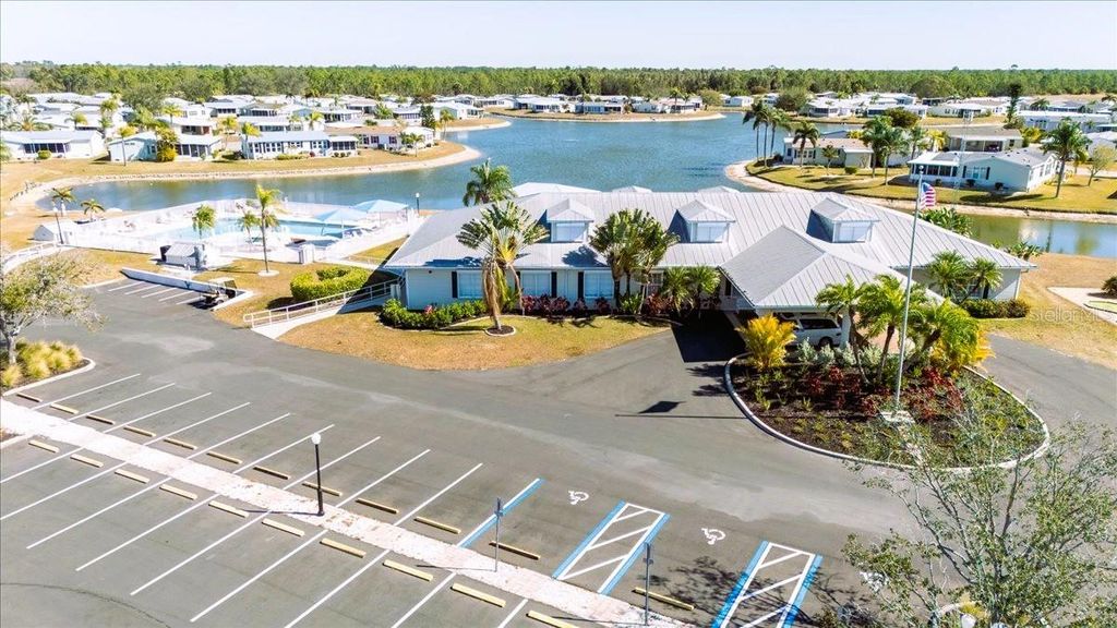 Image 39 of property listing at 27110 JONES LOOP RD 295, Punta Gorda, FL 33982