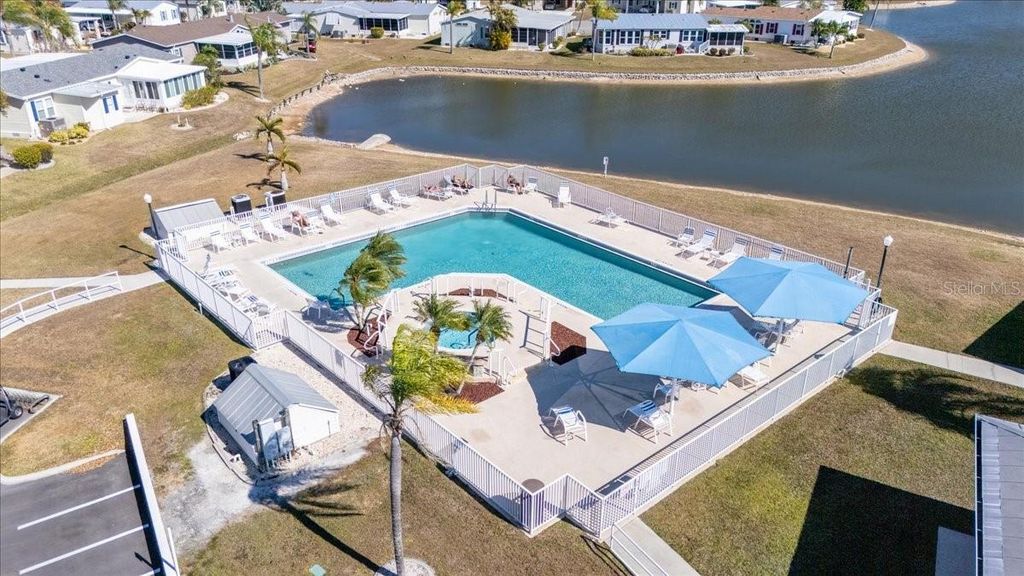 Image 40 of property listing at 27110 JONES LOOP RD 295, Punta Gorda, FL 33982