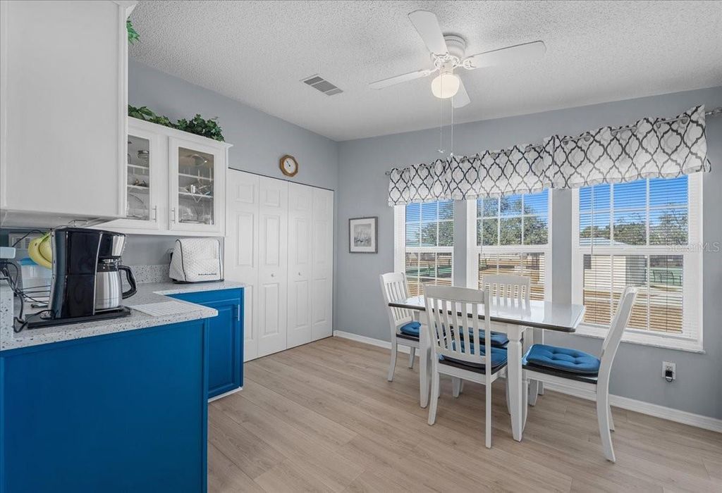 Image 9 of property listing at 27110 JONES LOOP RD 295, Punta Gorda, FL 33982