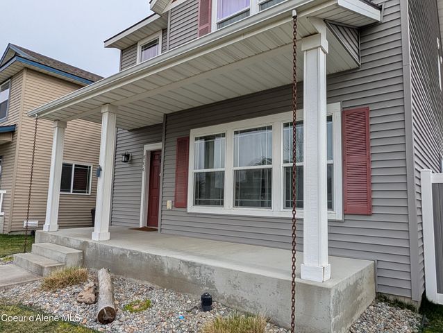 8256 N Woodworth ST, Post Falls, ID 83854