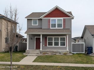 8256 N Woodworth ST, Post Falls, ID 83854