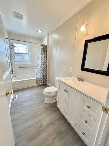 1514 Vermilya Avenue, Flint, MI 48507