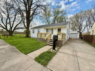 1514 Vermilya Avenue, Flint, MI 48507