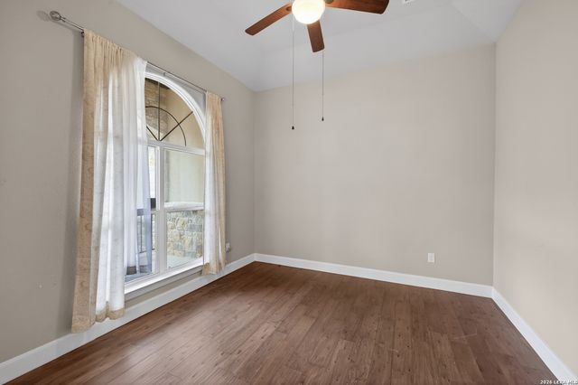 219 Winding View, New Braunfels, TX 78132