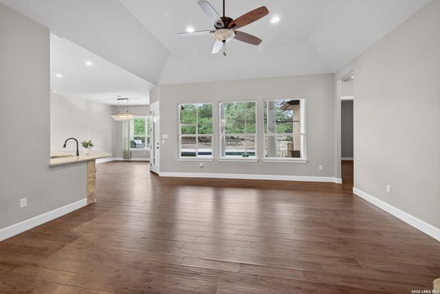 219 Winding View, New Braunfels, TX 78132