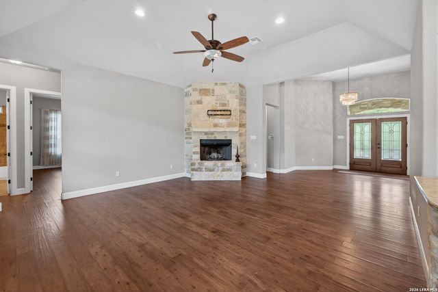 219 Winding View, New Braunfels, TX 78132