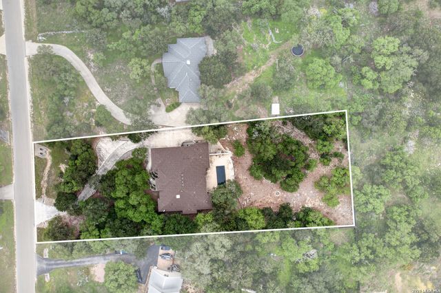 219 Winding View, New Braunfels, TX 78132