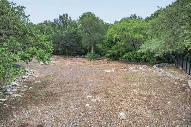 219 Winding View, New Braunfels, TX 78132