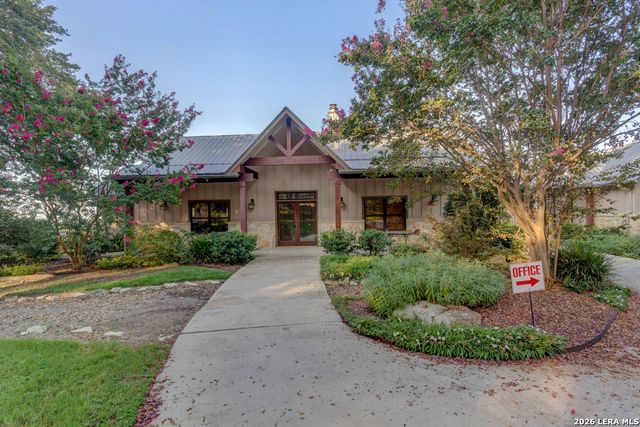219 Winding View, New Braunfels, TX 78132