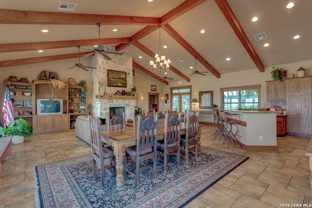 219 Winding View, New Braunfels, TX 78132
