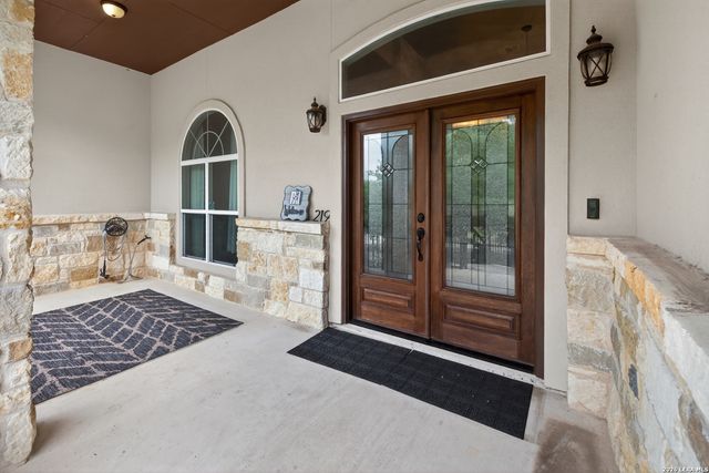219 Winding View, New Braunfels, TX 78132