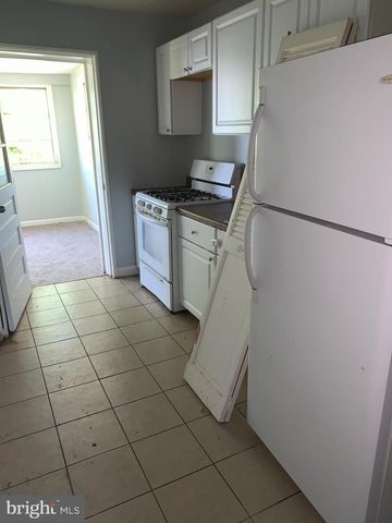 133 DENISON ST, Baltimore, MD 21229