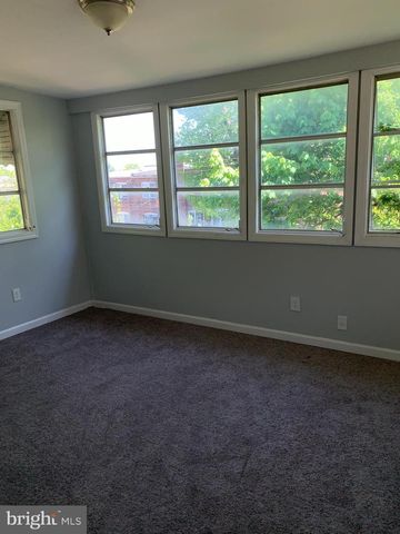 133 DENISON ST, Baltimore, MD 21229