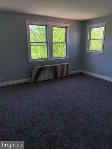 133 DENISON ST, Baltimore, MD 21229