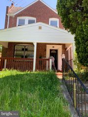 133 DENISON ST, Baltimore, MD 21229