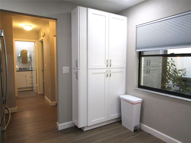 376 OAK HILL DRIVE 36, Sarasota, FL 34232