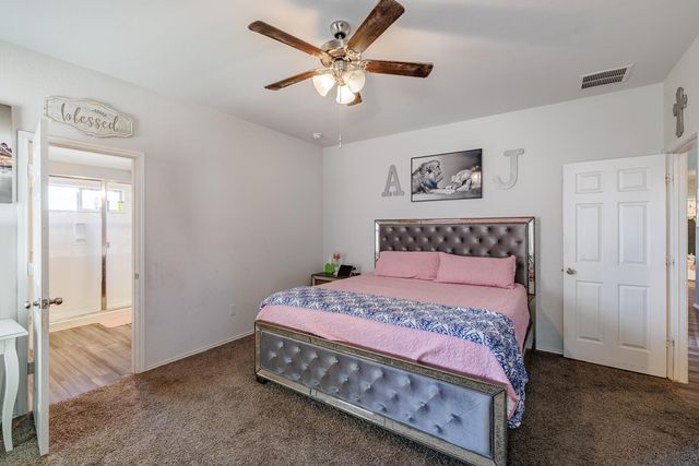 302 Paddock LN, Killeen, TX 76542