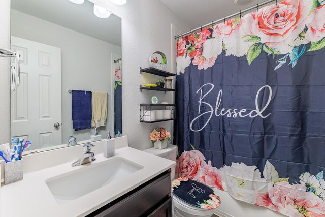 302 Paddock LN, Killeen, TX 76542